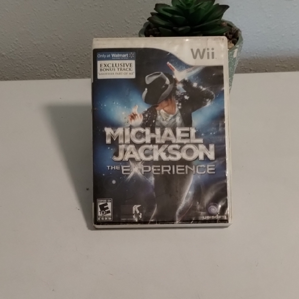 Michael Jackson: The Experience for Wii - Black and White Edition